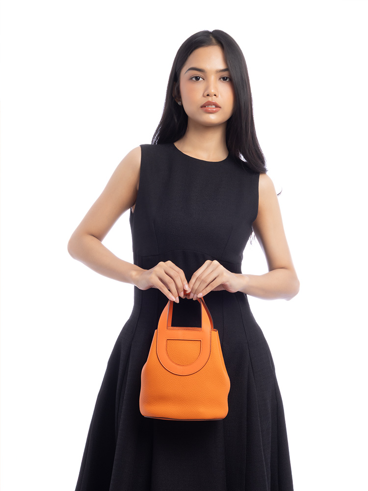 Clemence Swift In-The-Loop 18 Bag Orange