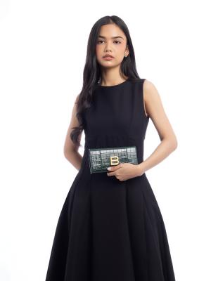 Croco Effect Hourglass Wallet on Strap Green Forest