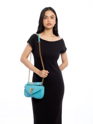 Calfskin New Wave Chain PM Malibu