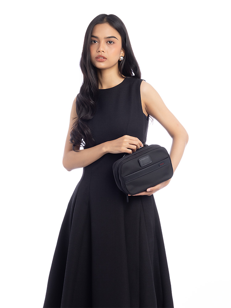 Alpha Split Travel Kit Black