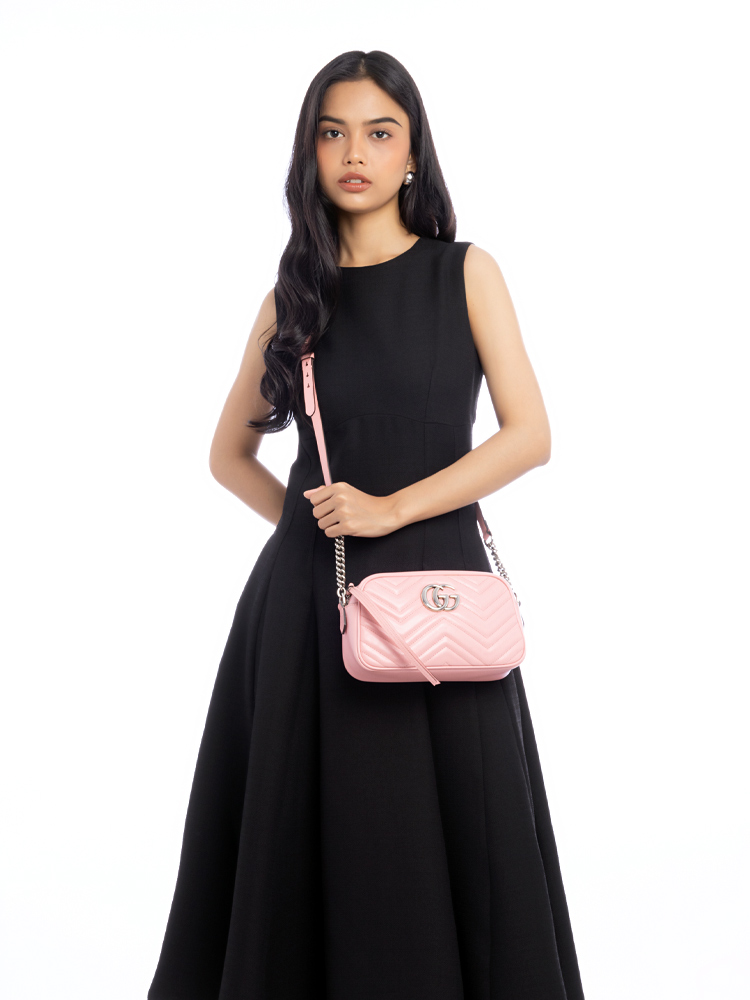 Calfskin GG Marmont Matelasse Small Camera Bag Pink