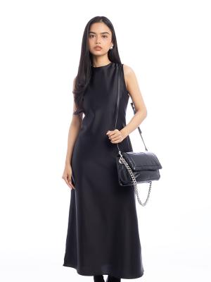 H954L01RE21 The Pillow Shoulder Bag Black