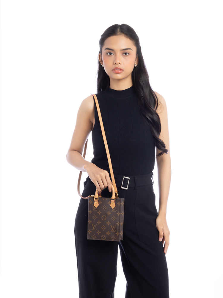 Monogram Petit Sac Plat