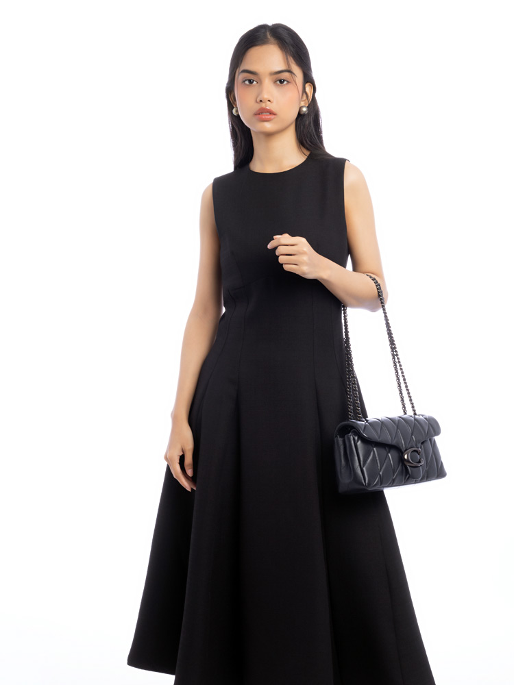 CP150 Tabby 26 Pillow Quilting Shoulder Bag Black