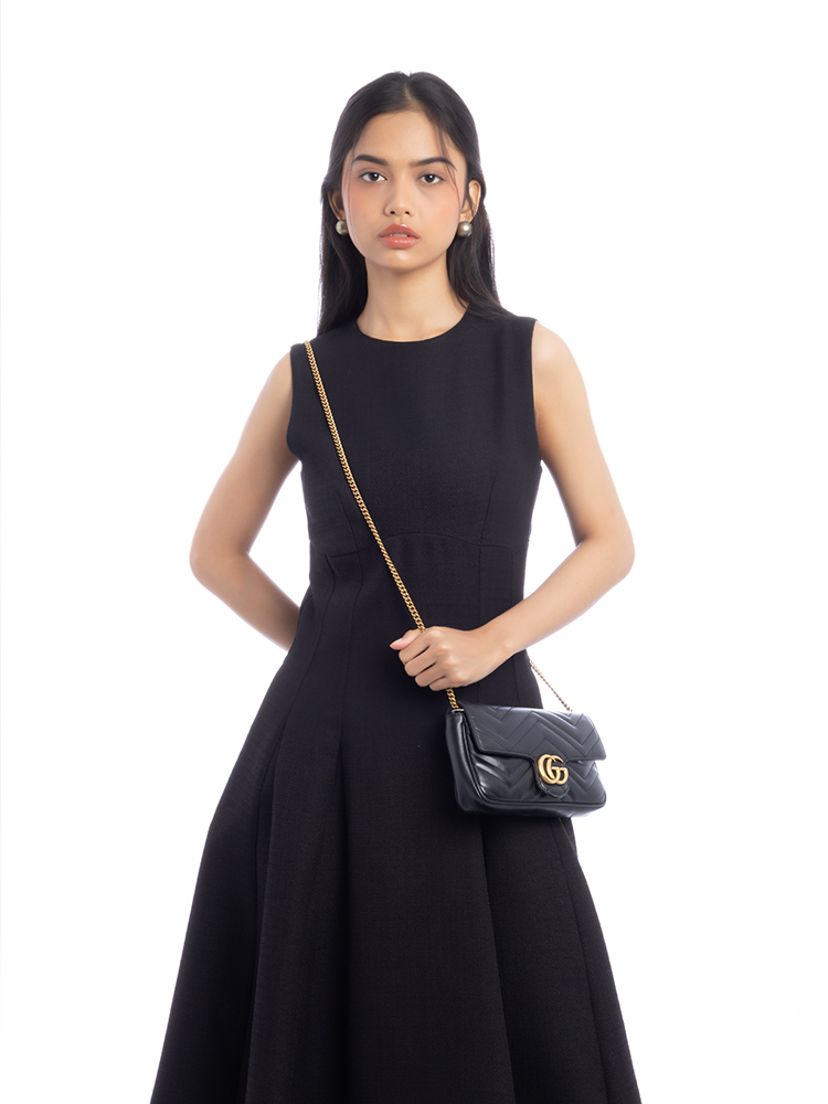 GG Marmont Matelasse Mini Shoulder Bag With Card Holder Black