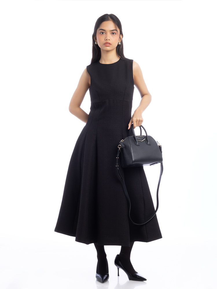 Calfskin Mini Antigona Black