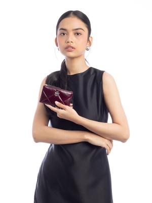 Kira Diamond Quilted Distressed Small Zip Card Case Dark Carmine