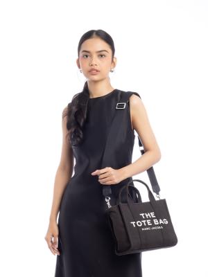 The Mini Traveler Tote Black