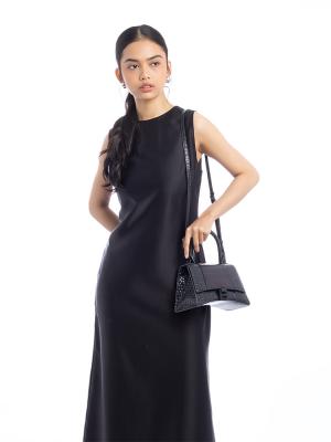 Calfskin Croco Effect Hourglass Small Top Handle Bag Black