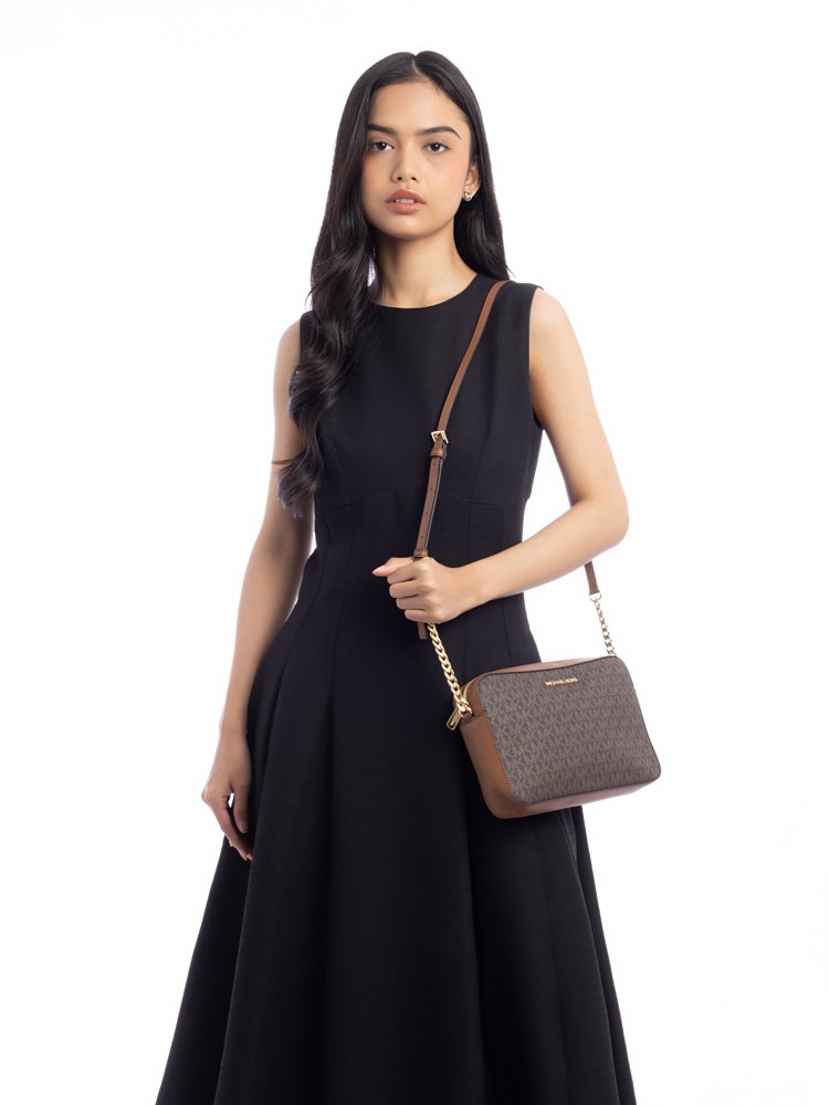 Jet Set Signature Large Crossbody Brown Luggage