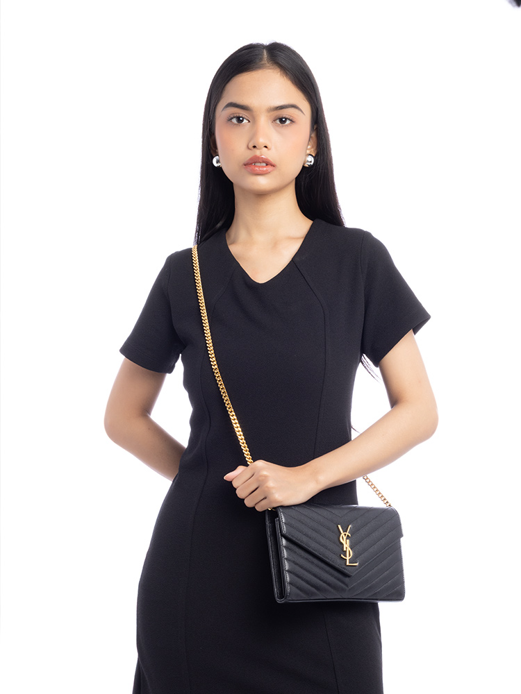 Grain De Poudre Matelasse Monogram 22cm Chain Wallet Black