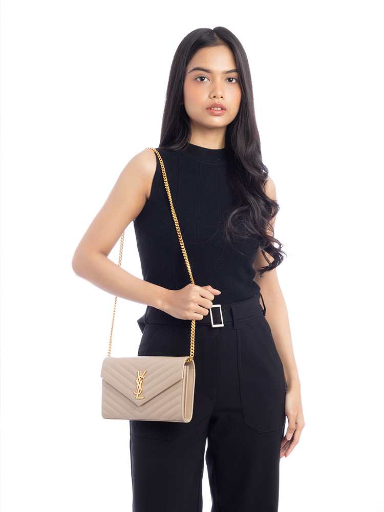 Grain De Poudre Matelasse Monogram 22cm Chain Wallet Dark Beige