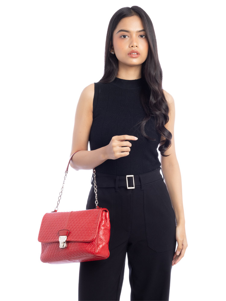 Patent Signature New Tracollina Flap Shoulder Bag Red