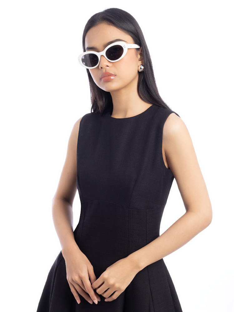 CL40193I Oval Sunglasses White