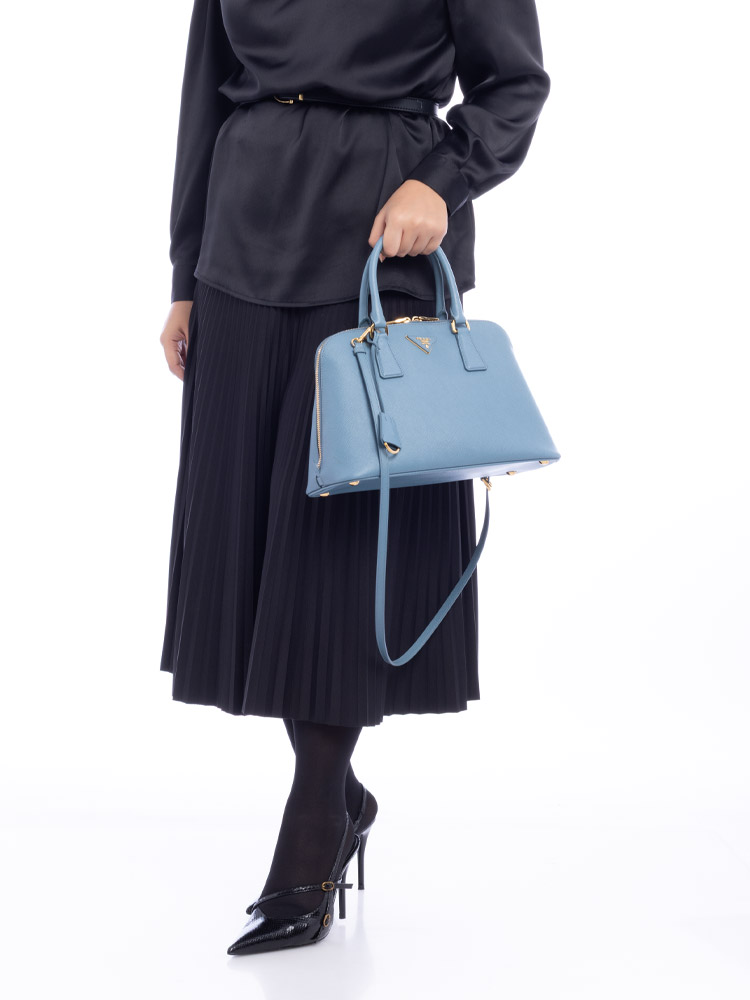 Saffiano Lux Medium Promenade Tote Astrale