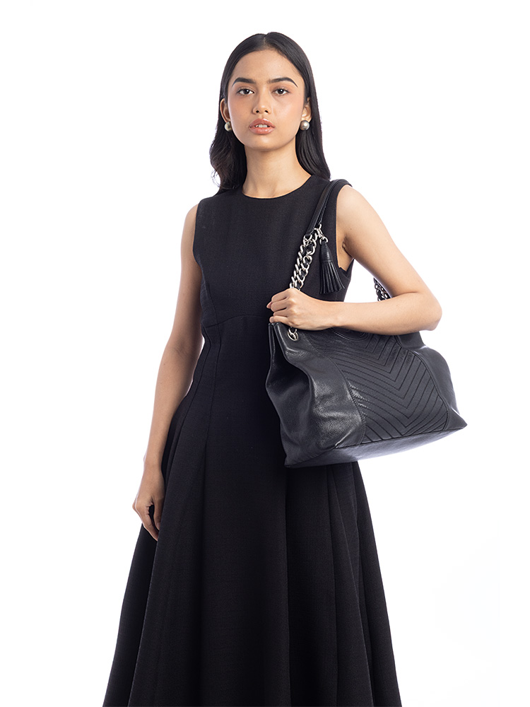 Distressed Chevron Fleming Tote Black