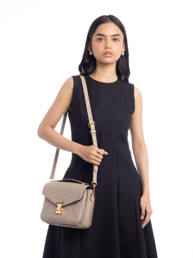 Monogram Empreinte Pochette Metis Tourterelle