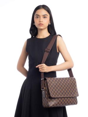 Damier Ebene Shelton MM