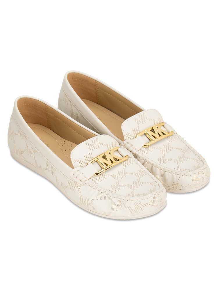 Signature Camila Perforated Moccasin Light Cream Sz 8