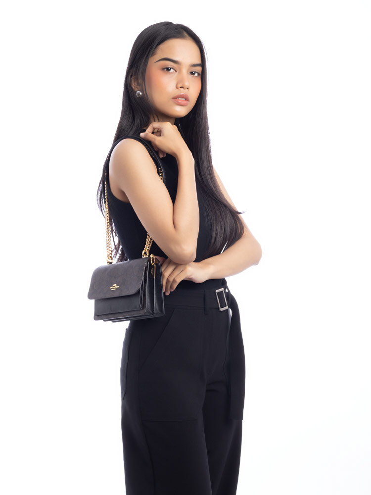 CW206 Signature Klare Mini Crossbody Walnut Black