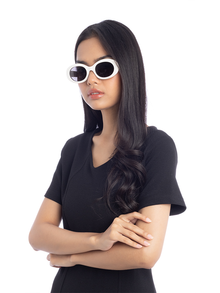 CL40194U Triomphe Sunglasses White