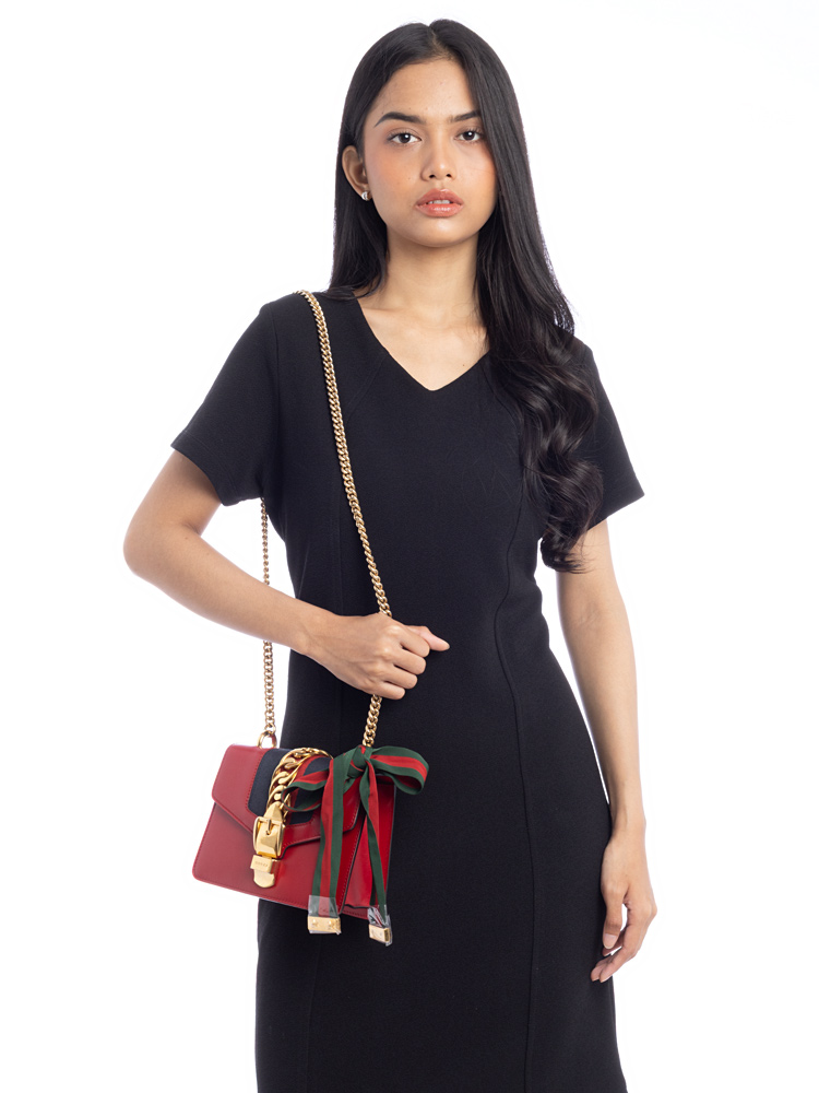 Calfskin Sylvie Mini Chain Shoulder Bag Hibiscus Red