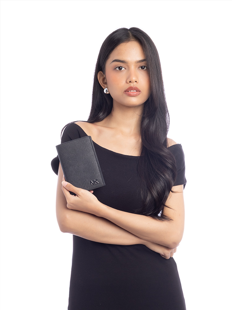 Cooper Leather Passport Case and Luggage Tag Box Set Black