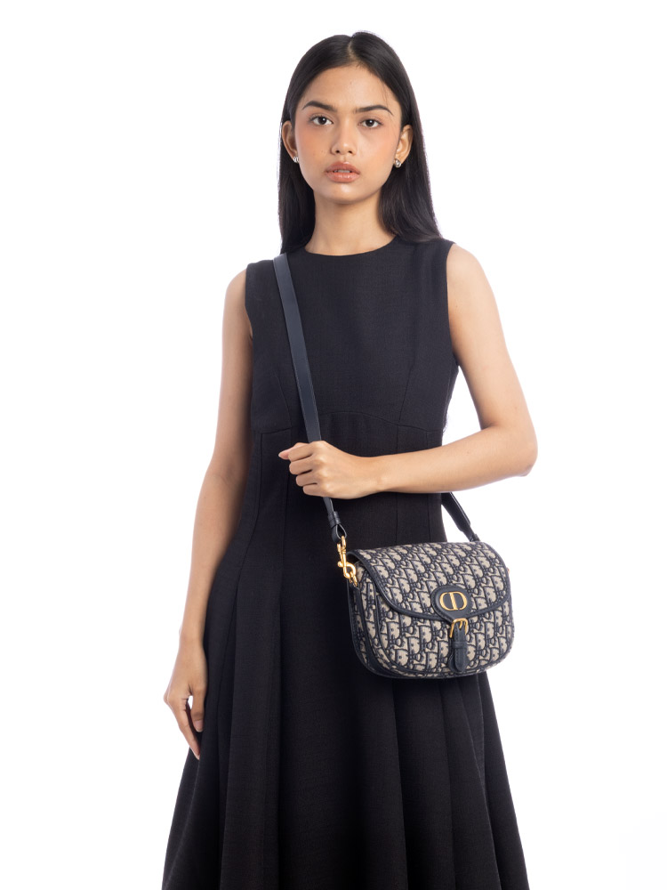 Oblique Bobby Medium Shoulder Bag Blue