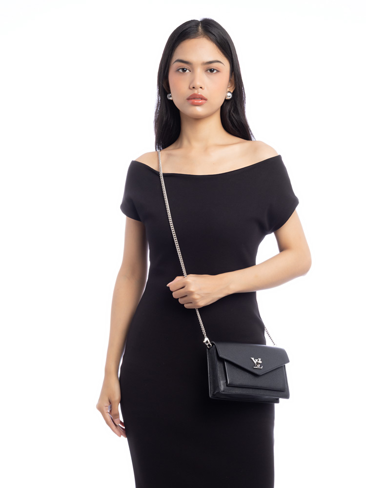 Soft Calfskin MyLockme Chain Pochette Noir