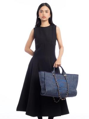 Woven Straw Raffia Deauville Medium Tote Blue