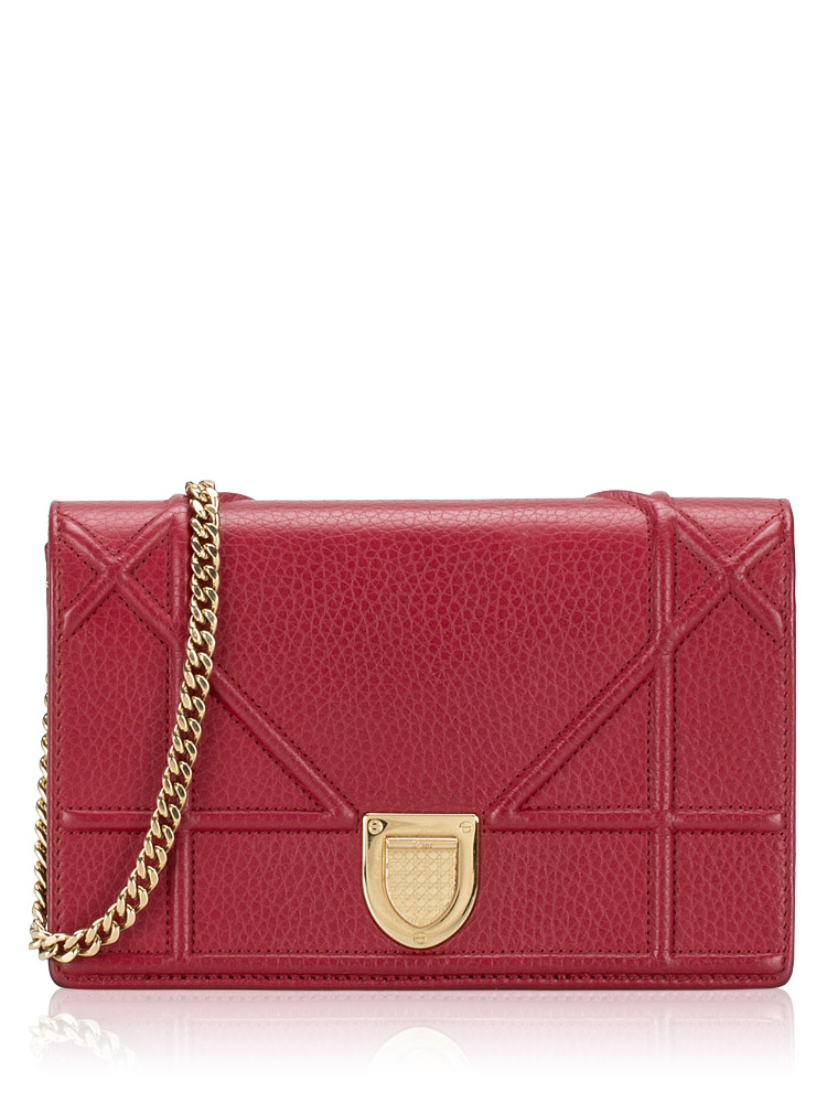 Grained Calfskin Diorama Wallet on Chain Burgundy