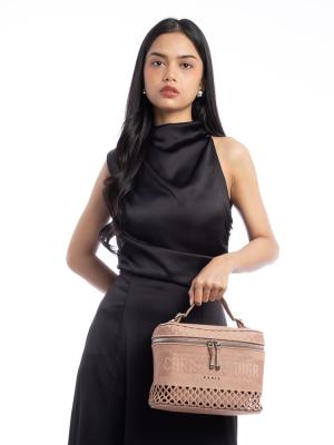 Mesh Embroidered Diortravel Vanity Case Beige