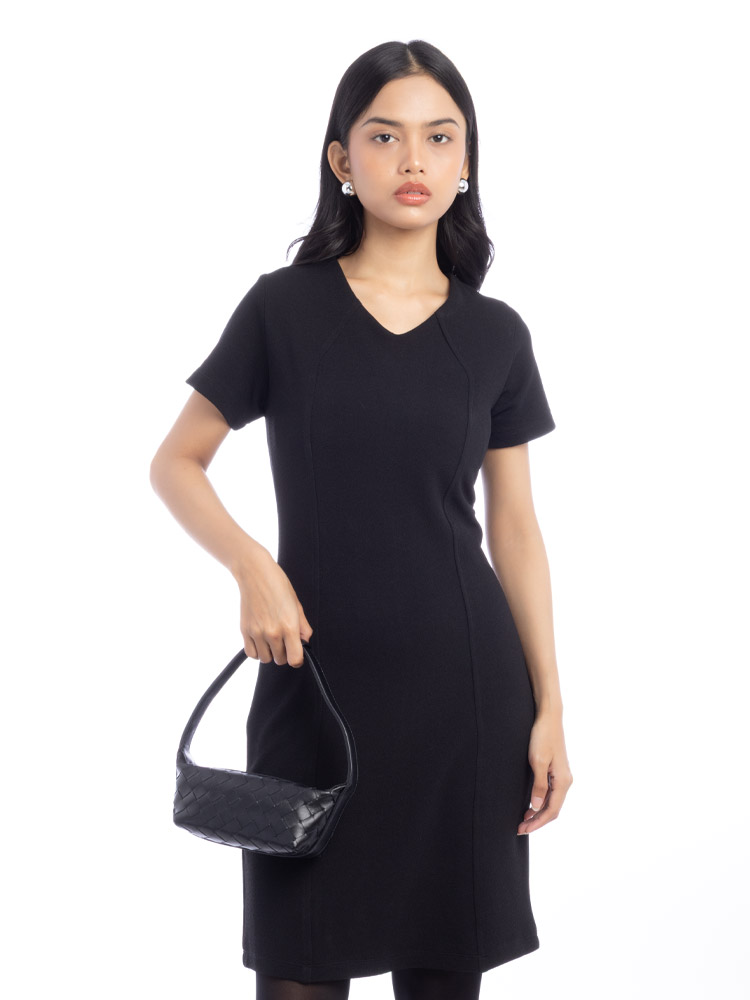 Calfskin Intrecciato East West Wallace Town Black