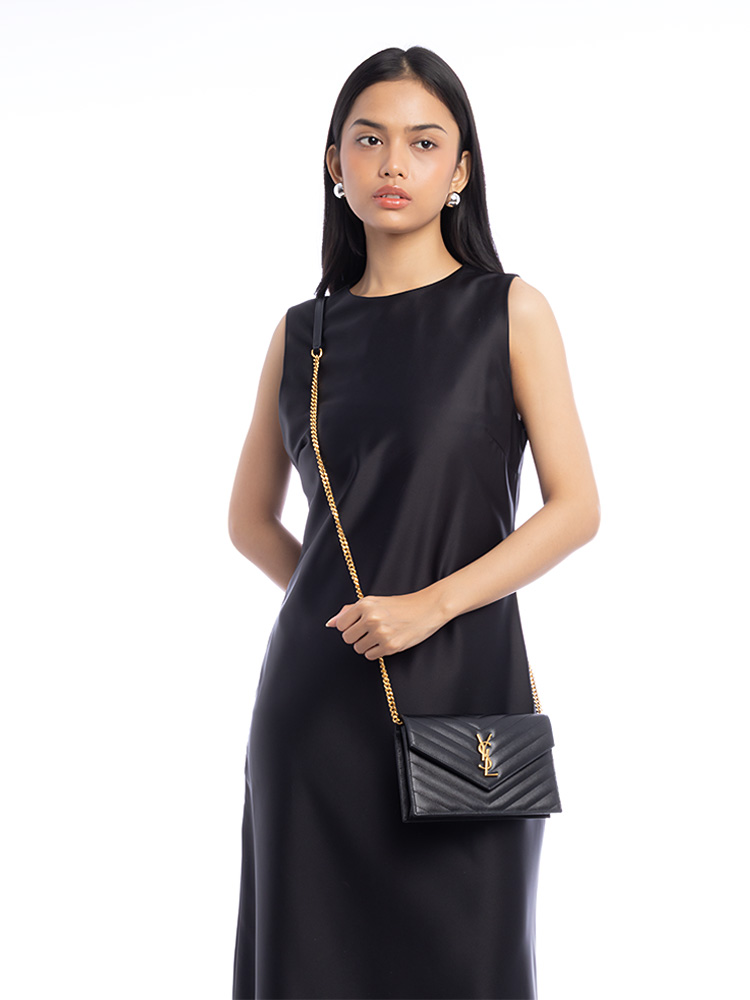 Grain De Poudre Matelasse Monogram 19cm Chain Wallet Black