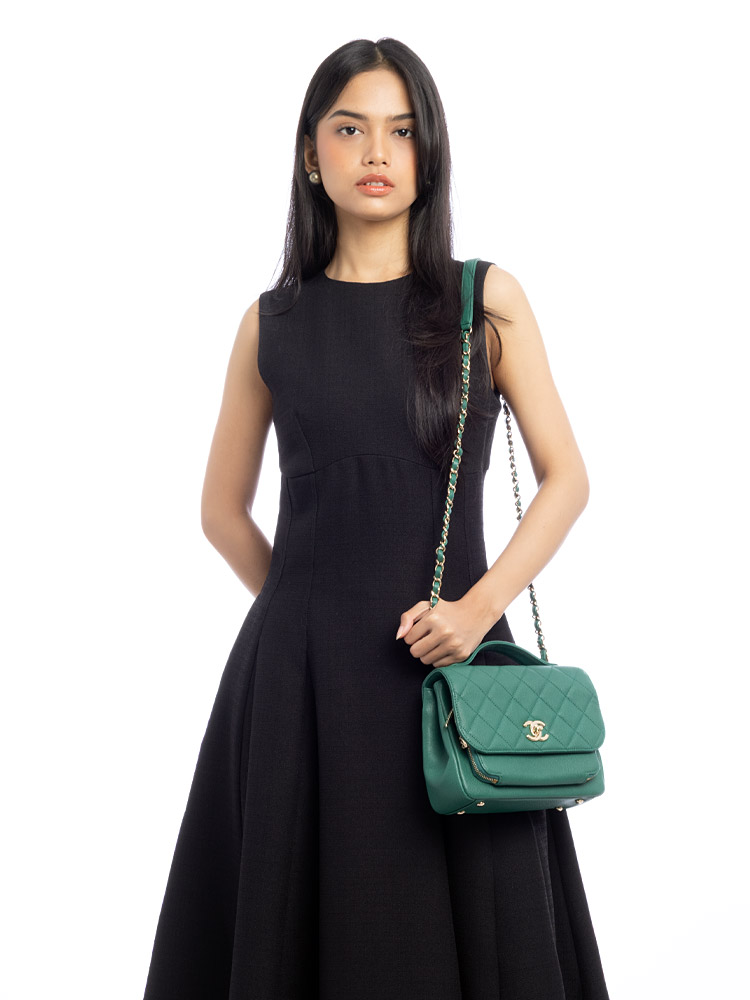 Caviar Business Affinity Medium Flap Bag Green
