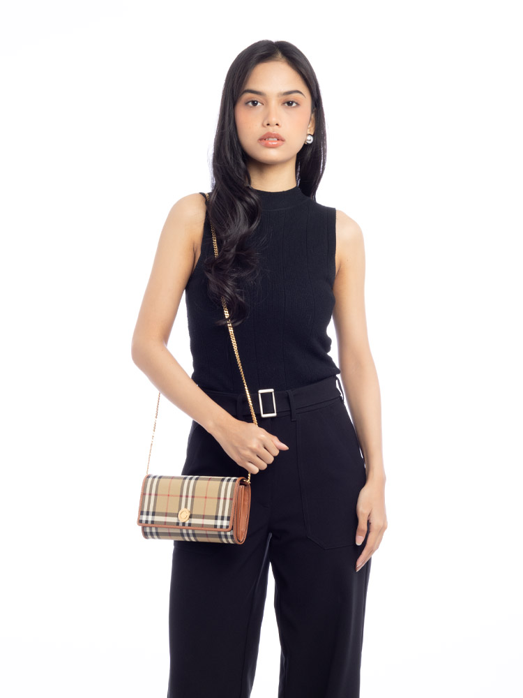 Calfskin Vintage Check Hannah Chain Wallet Briar Brown