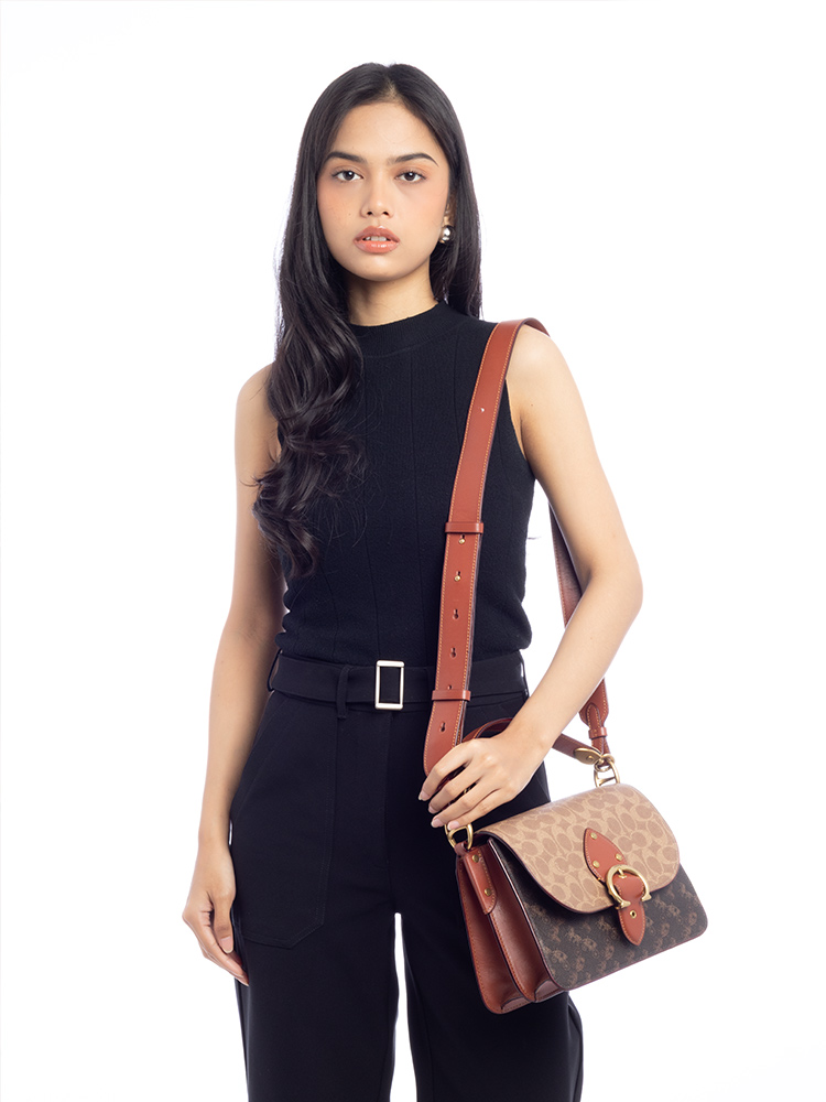 C2418 Horse And Carriage Signature Beat Shoulder Bag Tan Rust