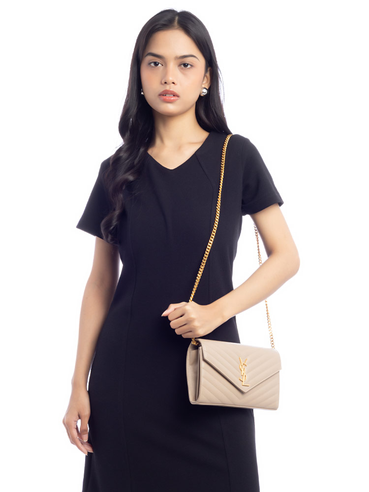 Grain De Poudre Matelasse Monogram 22cm Chain Wallet Dark Beige