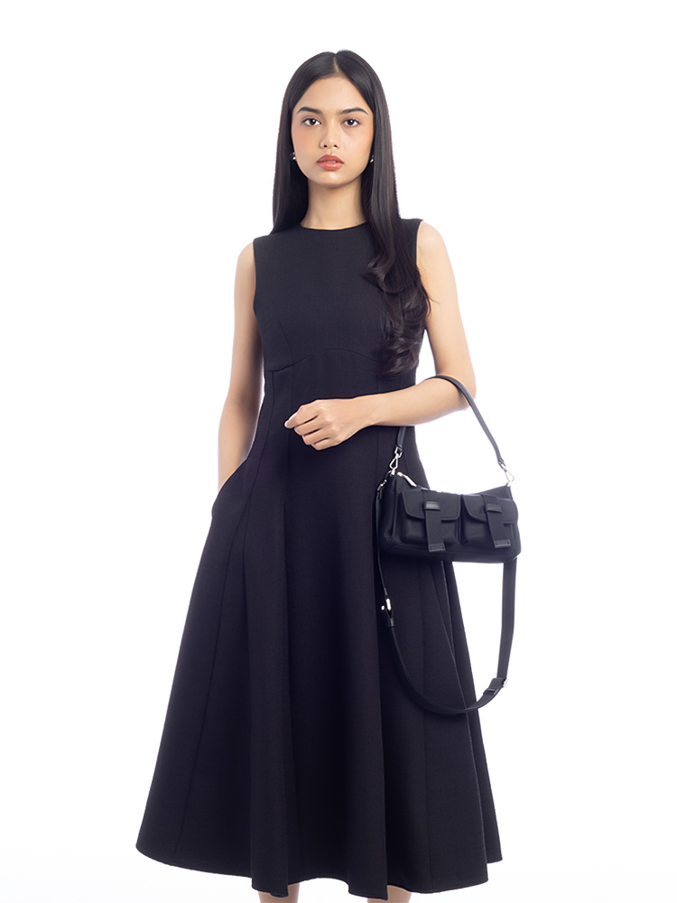 Carter Cargo Nylon Small Crossbody Black