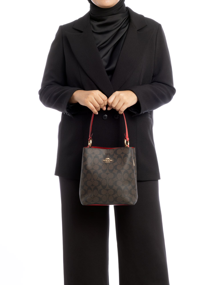 2312 Signature Town Small Bucket Bag Brown Red 