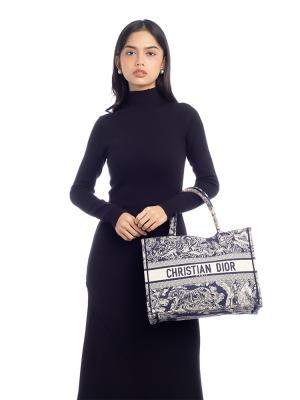 Toile De Jouy Reverse Embroidered Medium Book Tote Blue