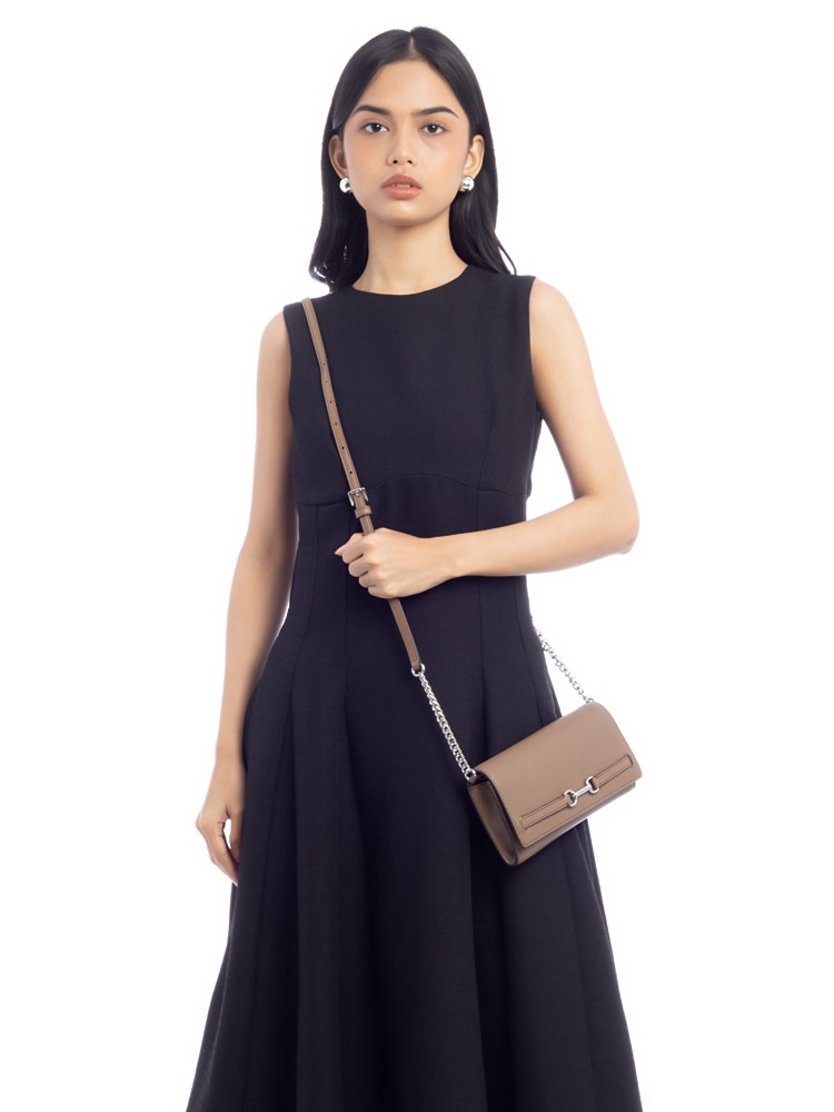 Carson Leather Convertible Wallet Crossbody Driftwood