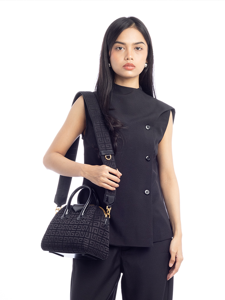 Calfskin Jacquard 4G Mini Antigona Black