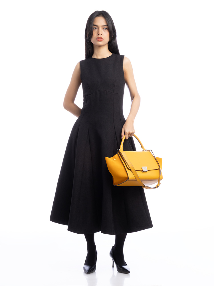 Drummed Calfskin Small Trapeze Ocre