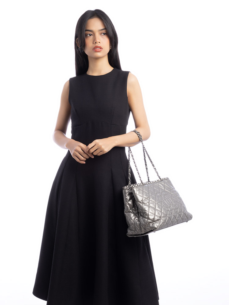 Metallic Aged Calfskin Small Chain Me Tote Silver