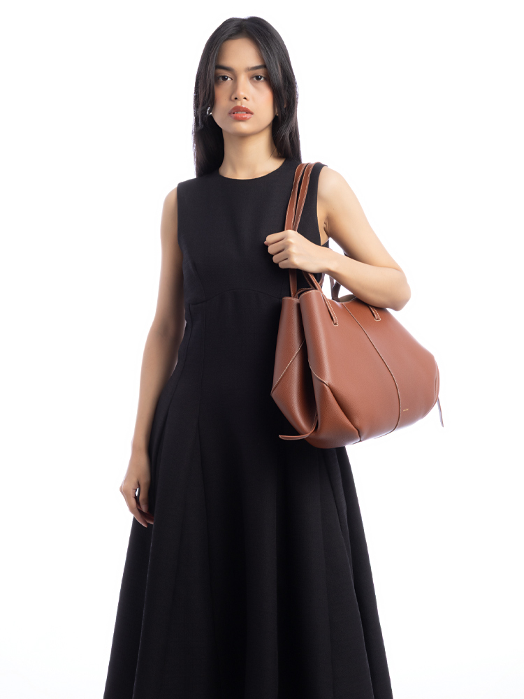 Textured Calfskin Cyme Tote Cognac