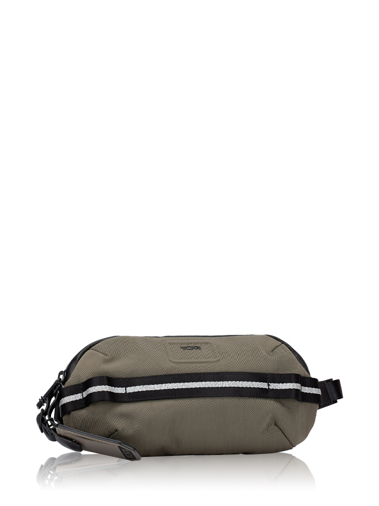 Men Signal Sling Olive Multi