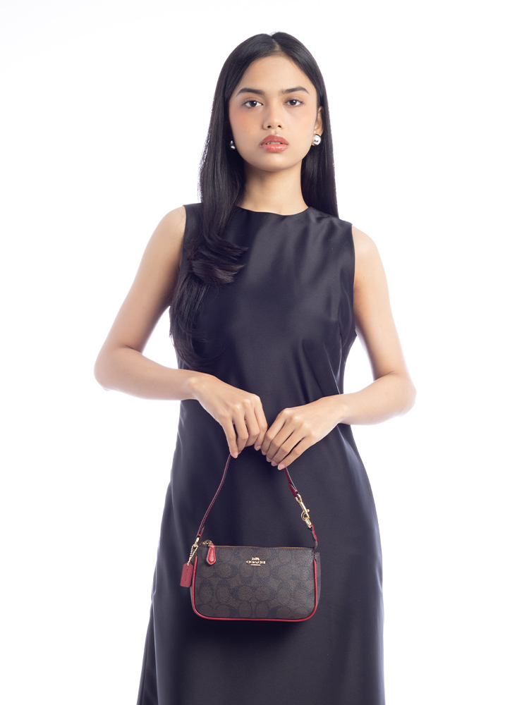 C3308 Signature Nolita 19 Brown 1941 Red