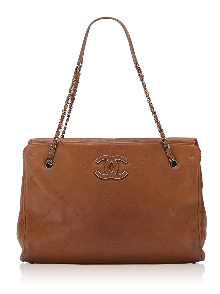 Nubuck CC Hamptons Large Flap Bag Brown