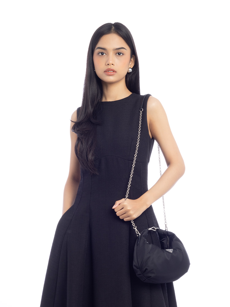 Tessuto Nylon Saffiano Re-Edition 2006 Shoulder Bag Black